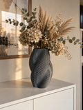 Opal Vase Metallic i grå med blomster